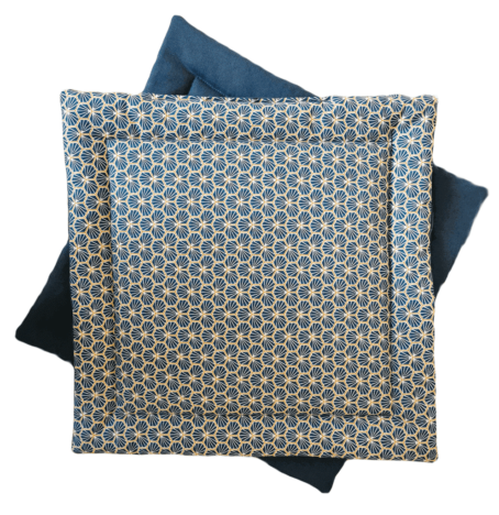 Coussin 36x36 bleu geometrique COTE KUBE vue face 2 coussins